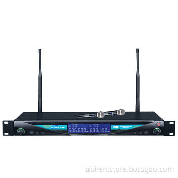 PLL and UHF Wireless Microphone, Equipped with 34 Channels